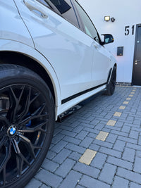 Load image into Gallery viewer, BMW X7 G07 BODYKIT BODY KIT FRONT SPLITTER LIP DIFFUSER SIDE SKIRT SPOILER PRE LCI - STM STYLING 
