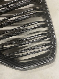 Load image into Gallery viewer, BMW X5 G05 GRILLES CARBON FRONT KIDNEY GRILL GRILLE 2018+ TWIN SLAT
