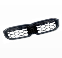 Load image into Gallery viewer, FRONT GRILLE DIAMOND STYLE GLOSS BLACK FOR BMW 3 SERIES G20 G21 LCI 2024-2026
