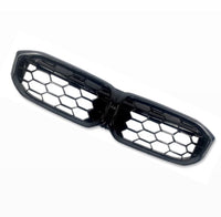 Load image into Gallery viewer, FRONT GRILLE DIAMOND STYLE GLOSS BLACK FOR BMW 3 SERIES G20 G21 LCI 2024-2026
