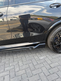 Load image into Gallery viewer, BMW X5 G05 BODYKIT BODY KIT FRONT SPLITTER LIP REAR DIFFUSER SKIRTS STM SPOILER
