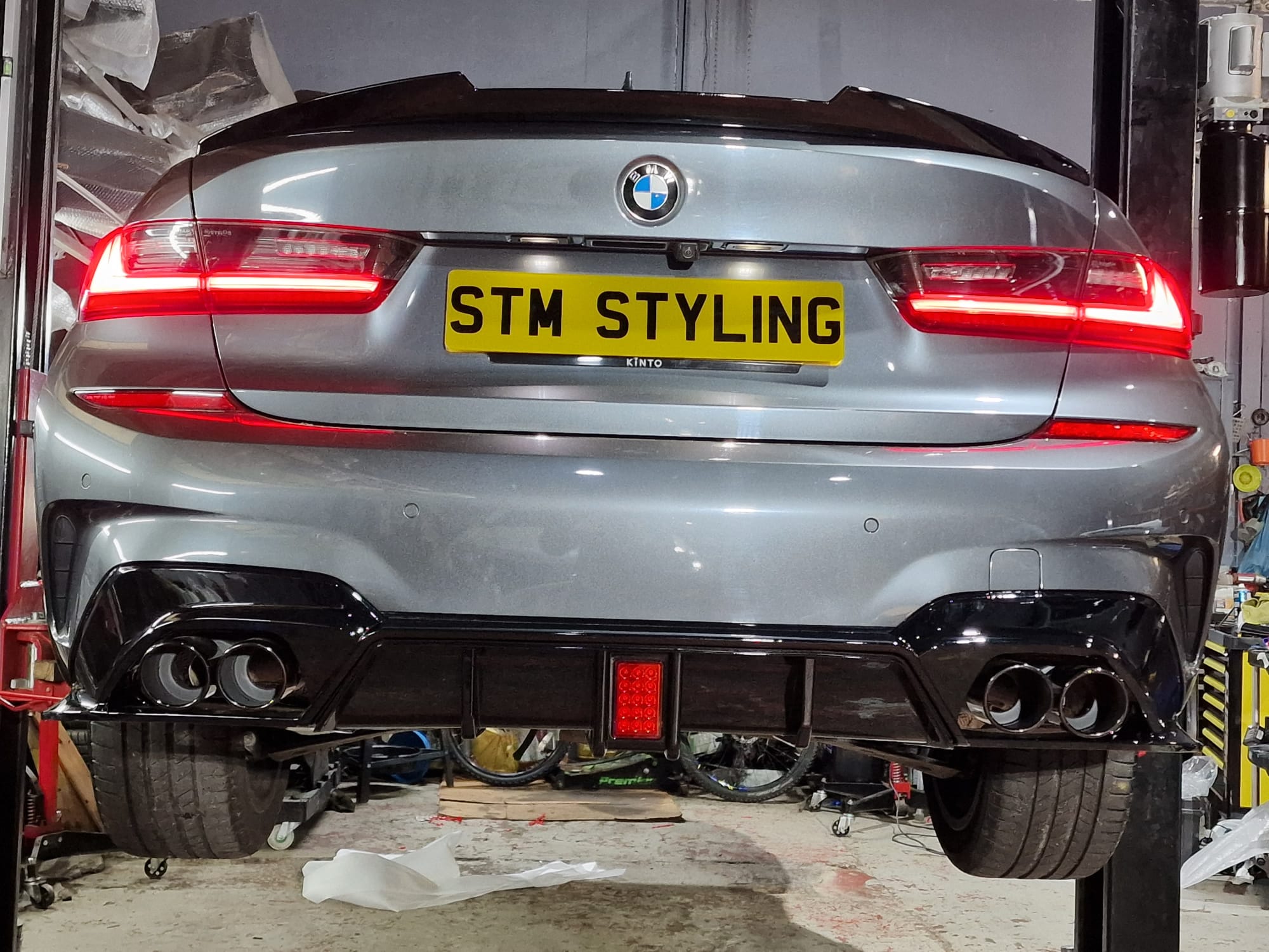 For BMW G20 3 Series 2019-2022 – Gloss Black Rear Diffuser + Side Spats W/ Vertical LED Lights