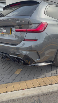 Load and play video in Gallery viewer, G20 G21 QUAD EXHAUST COMPETITION STYLE REAR DIFFUSER TAIL PIPE FOR BMW 3 SERIES
